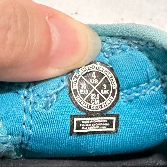 KEEN Unisex-Child Newport H2 Closed Toe Water Sandal size 4 in Tie Dye - Picture 9 of 9